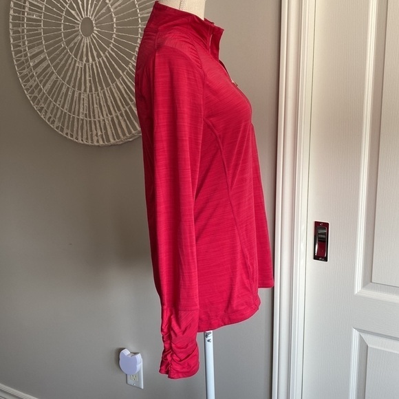 Kirkland - Mock Neck 1/4 Zip Track Jacket in Classic Red - Picture 2 of 8